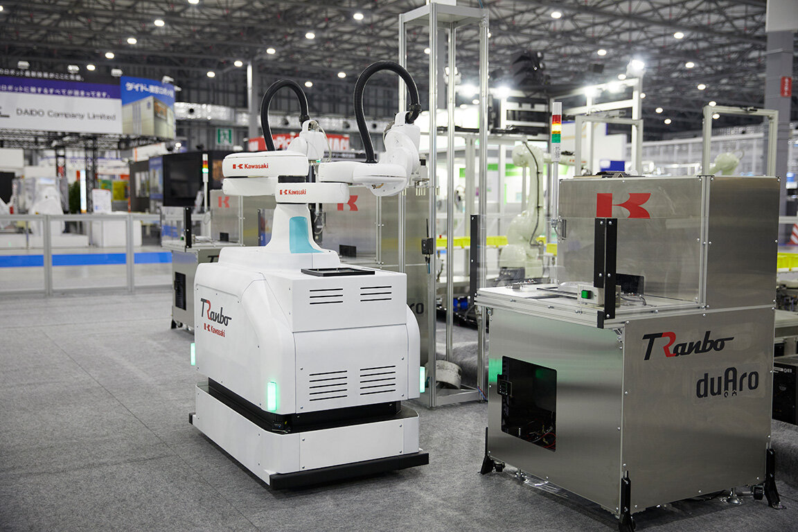 産業用」から「総合」ロボットメーカーへ | XYZ | 川崎重工業株式会社